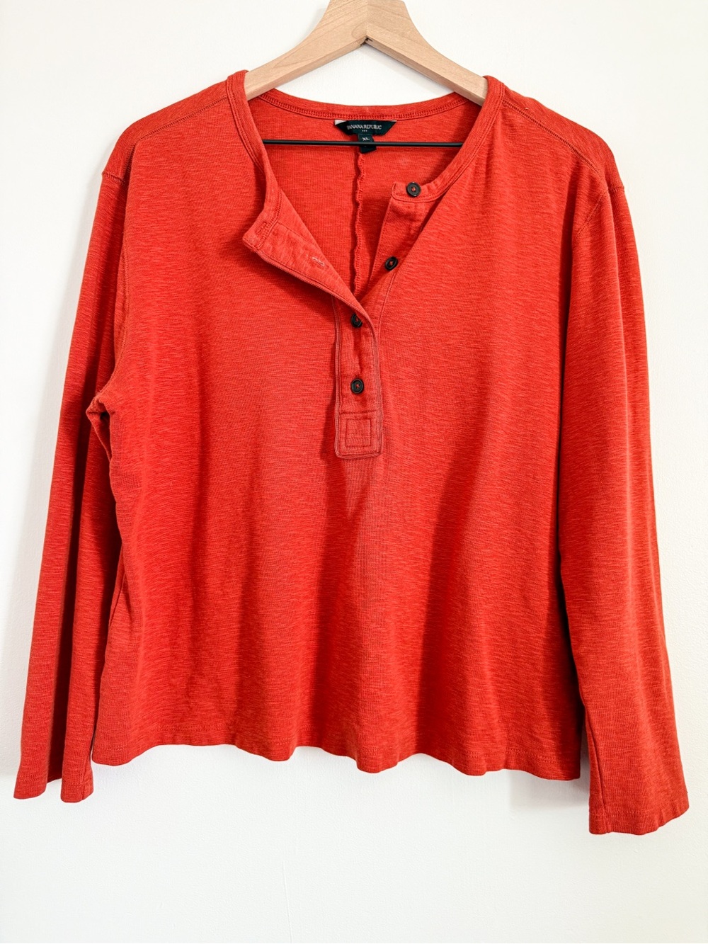 Banana Republic Henley Top Womens Orange Long Sleeve Button Front Size XL